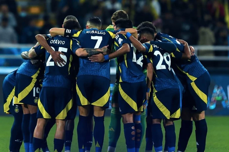 النصر يعين سيماو كوتينيو في منصب المدير الرياضي رسميًا