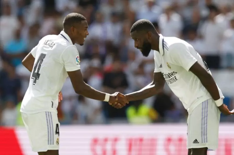 تحليل استراتيجي لمصير روديجر وألابا في ريال مدريد