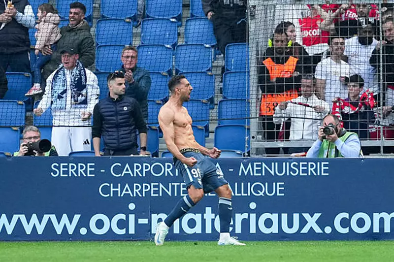 كوكا يخضع للكشف الطبي: الفحص الطبي وتأثيراته على انتقال اللاعب للاتفاق السعودي