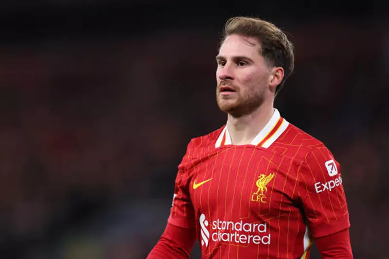 ماك أليستر يؤكد استعداده لبداية الموسم مع ليفربول