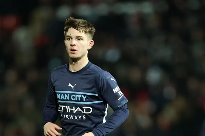 مانشستر سيتي يرفض عرض نوتنجهام لضم اللاعب جيمس ماكاتي