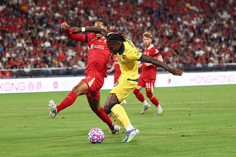 ميلان يتألق أمام ليفربول بفوز رباعي في مباراة ودية