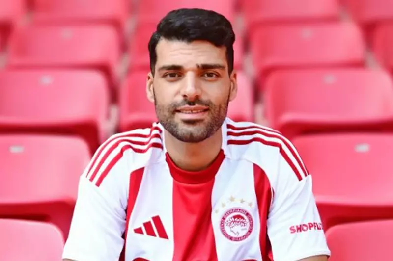 أولمبياكوس يضم مهدي طارمي رسميًا من إنتر ميلان