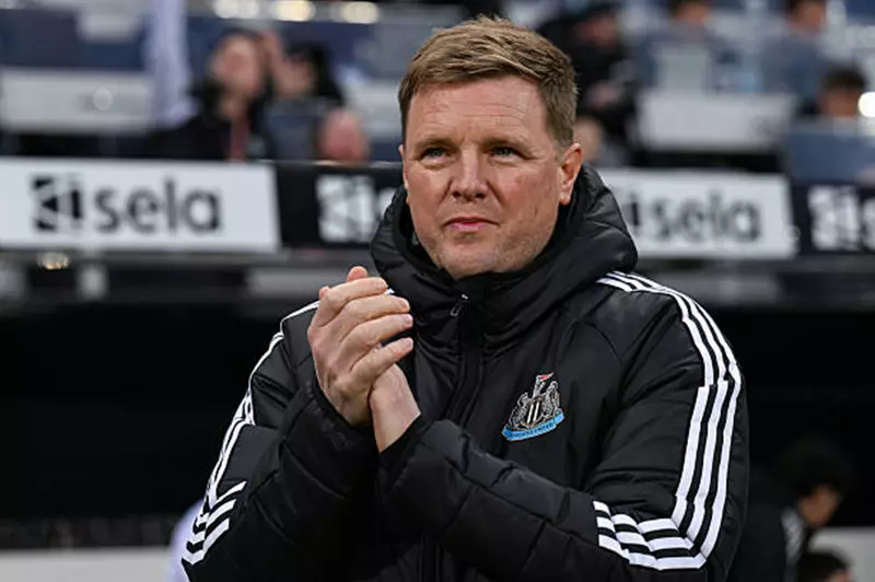 إيدي هاو يؤكد ضرورة تعزيز صفوف نيوكاسل بمهاجم جديد