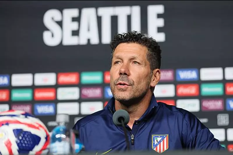 السلوك النفسي وتأثيره في أداء فرق كرة القدم: دراسة حالة أتلتيكو مدريد تحت قيادة سيميوني