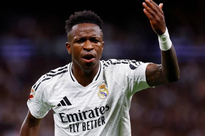 تألق فينيسيوس: قوة التحول في خطط ريال مدريد