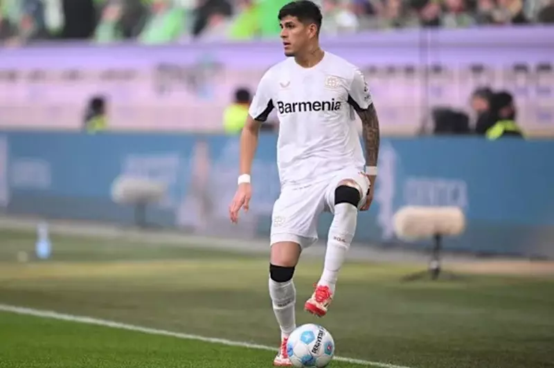 تحديات الانتقالات: أرسنال وتوتنهام يتنافسان على هينكابي