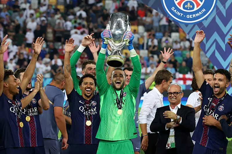 تحديات بيراميدز في سعي باريس سان جيرمان لتحقيق السداسية التاريخية 2025