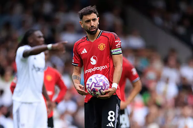 تحليل تأثير صفقات مانشستر يونايتد على حظوظ برونو في ركلات الجزاء