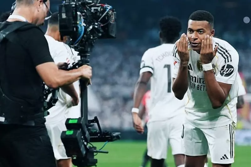 تحليل تطورات الدوري الإسباني: فياريال يتصدر وريال مدريد في المركز الثالث