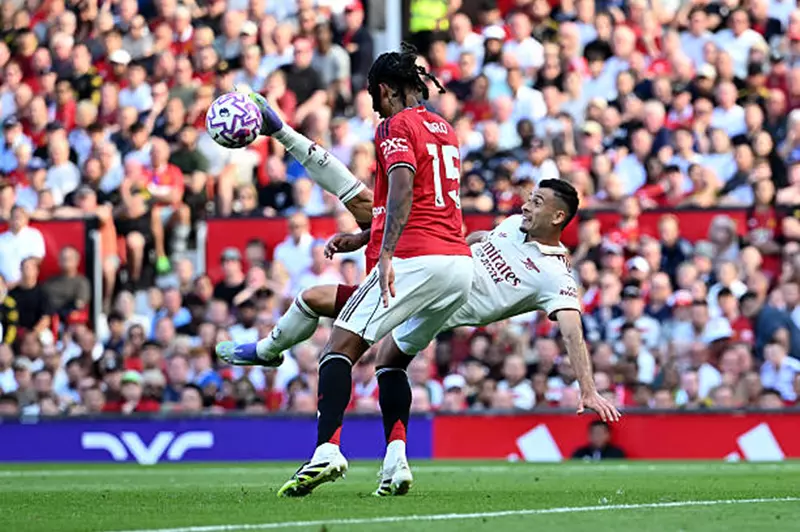 تشكيل أرسنال المتوقع لمواجهة ليفربول: عودة مارتينيلي وأحمال البدلاء