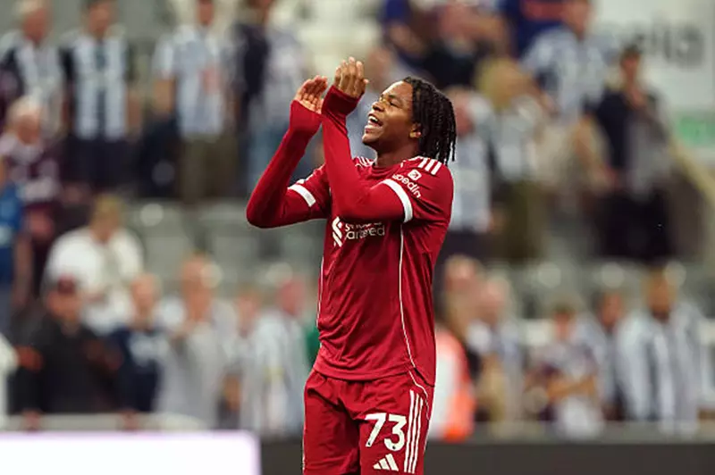 رحيل نجوم تشيلسي يثير حزن جون تيري بعد إنجازاته مع ليفربول