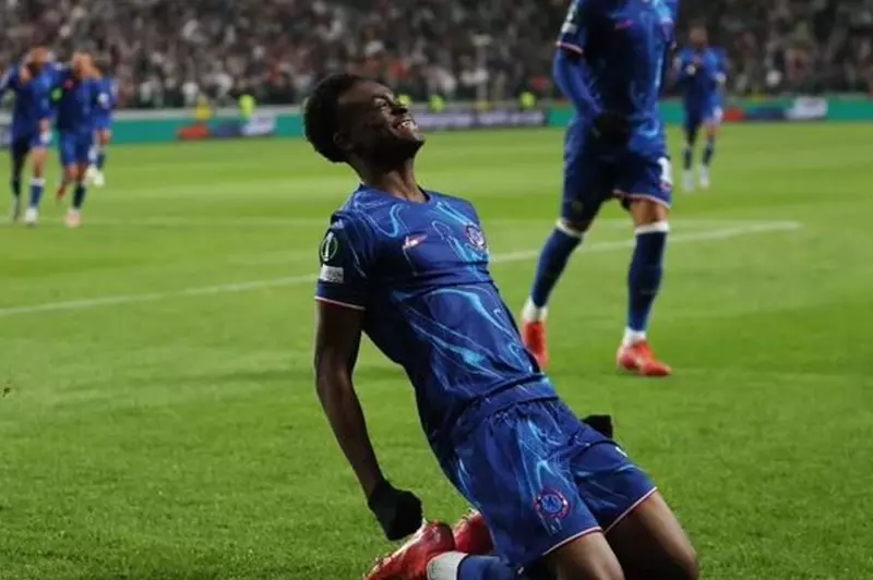 روما يتفاوض لضم مهاجم تشيلسي الشاب لتعزيز خط الهجوم