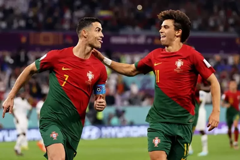 رونالدو يتحدث عن انضمام جواو فيليكس إلى النصر: قرار حكيم؟