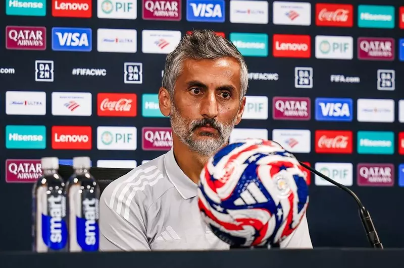 ريبيرو: مواجهة مودرن سبورت كانت تحديًا كبيرًا والثقافة الأهلاوية تثير إعجابي