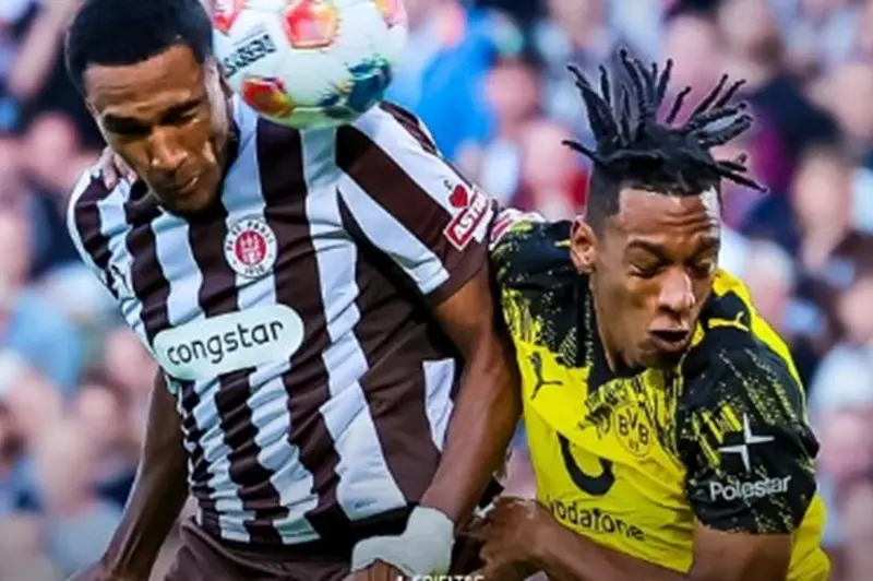 سانت باولي يقدم عرضاً مذهلاً ضد دورتموند في بداية البوندسليجا