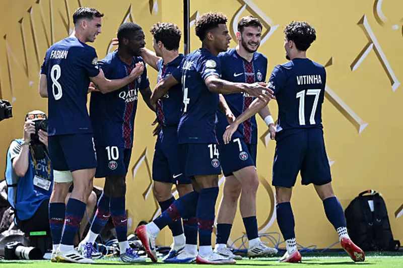 صباح الكتب والفنون: استكشاف الثقافات الأوروبية وتأثيرها على العالم