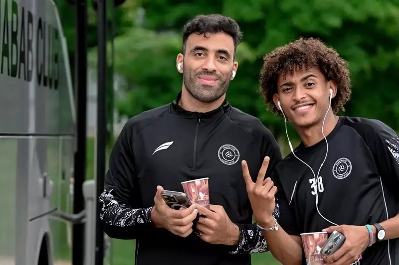 عودة عبد الرزاق حمد الله للشباب السعودي بعد مغادرة الهلال: تحليل شامل