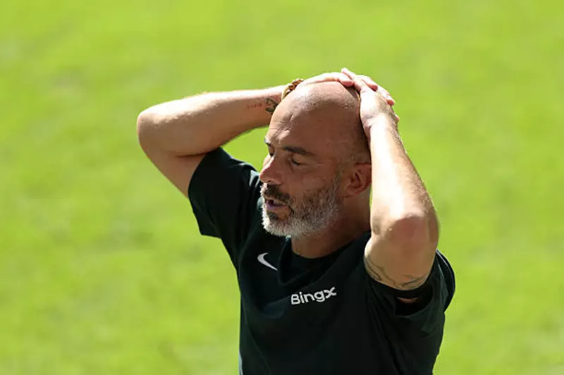 ماريسكا: الإصرار على النجاح بعيداً عن شائعات انتقالات تشيلسي