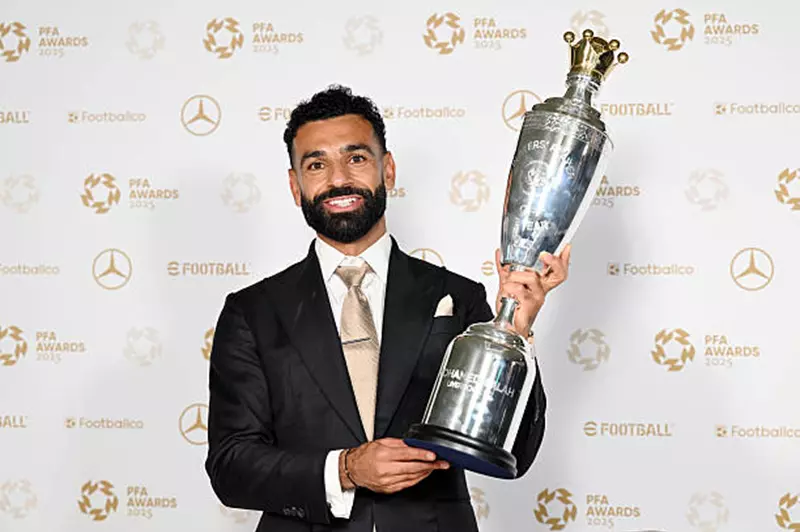 متحف صلاح: إنجازات تاريخية عبر 103 جوائز فردية مع ليفربول