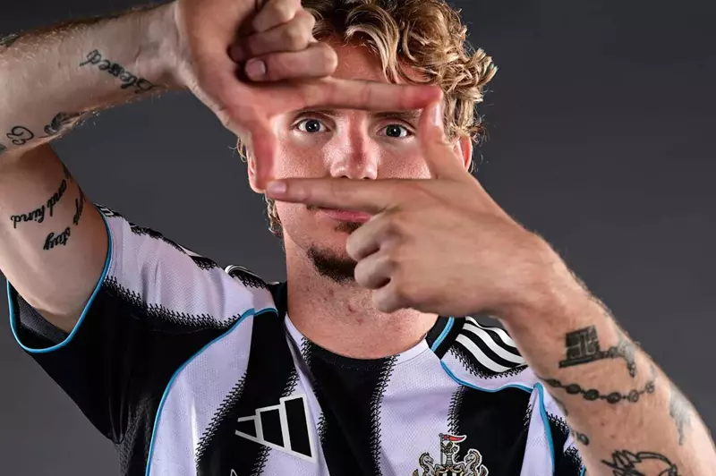 مسيرة نيك فولمايد: من شتوتجارت إلى نيوكاسل