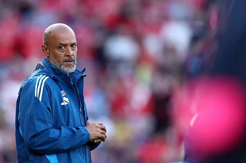 نادي نوتنجهام فورست يقيّم مستقبله مع المدرب نونو سانتو