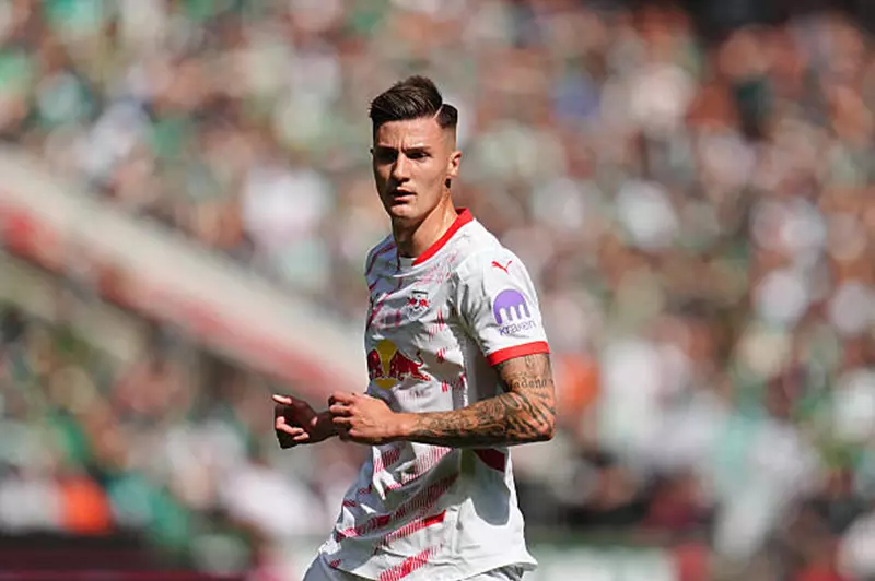 نيوكاسل يزود عرضه لجذب سيسكو من لايبزيج