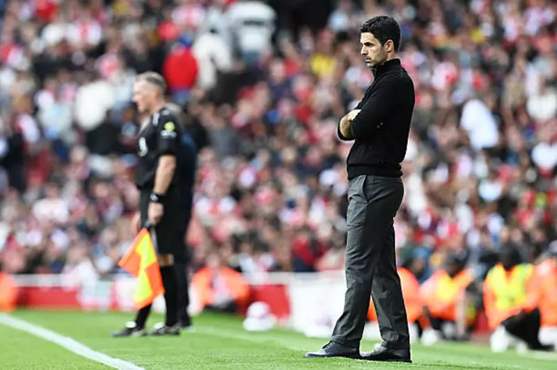 أرتيتا يكشف عن أزمة أوديجارد ويوبيميندي يثير إعجاب الجماهير