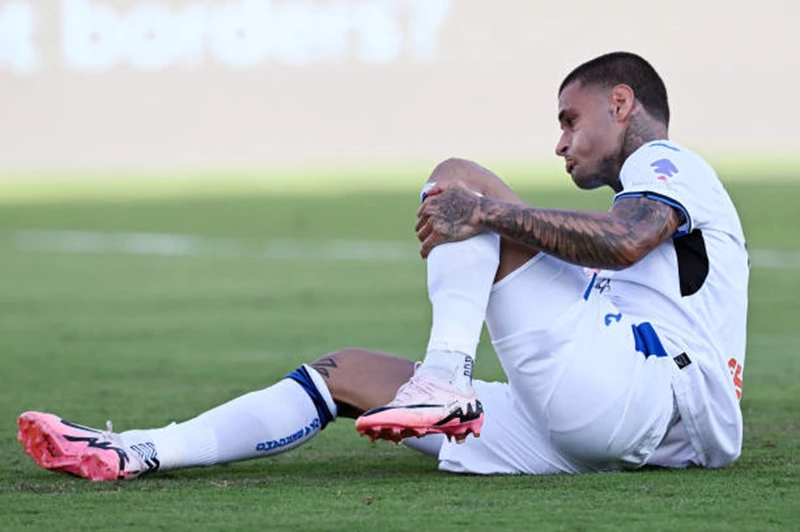 إصابة سكاماكا تؤثر على فرص إيطاليا ضد إستونيا في التصفيات العالمية