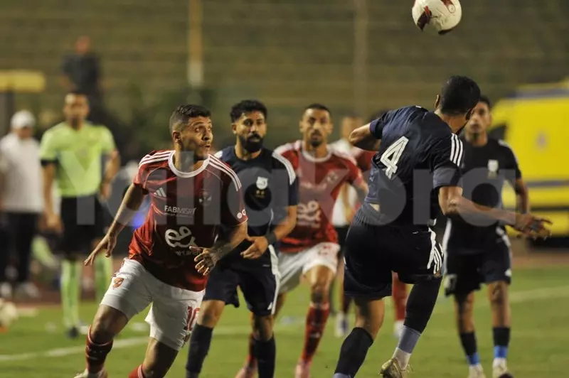 إنبي يتعادل مع الأهلي: بداية صعبة للنحاس في أول مباراة