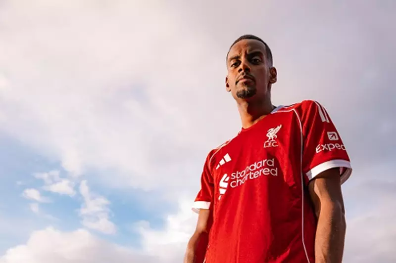 إيزاك يعود بعد غياب طويل في مواجهة السويد مع إنجلترا