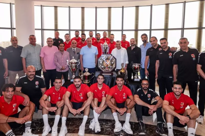 استعراض إنجازات صالات الأهلي تحت قيادة الخطيب: 112 لقبًا ومشاركات دولية