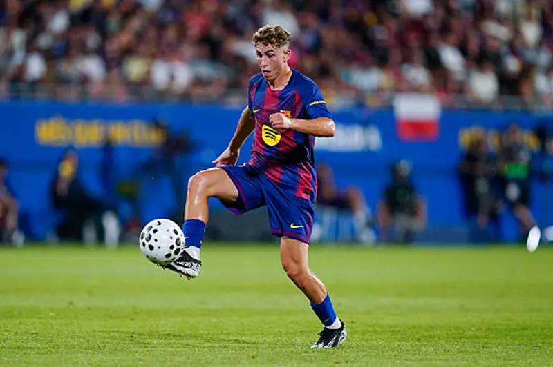 استكشاف مستقبل فيرمين لوبيز: انتقال محتمل إلى تشيلسي