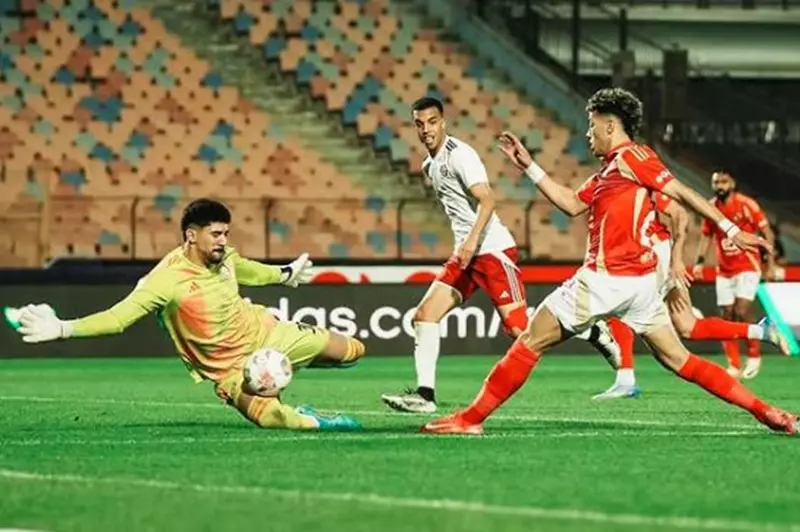 الأهلي يحارب الغيابات في مواجهة الحرس لرفع رصيده بالدوري