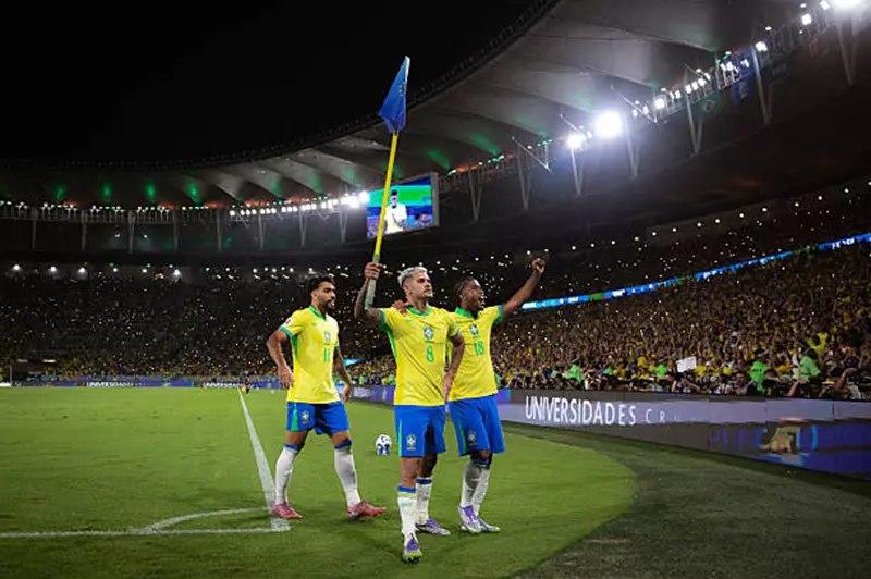 البرازيل تتأهل إلى كأس العالم 2026: تفاصيل مقاعد أمريكا الجنوبية والملحق المعلق