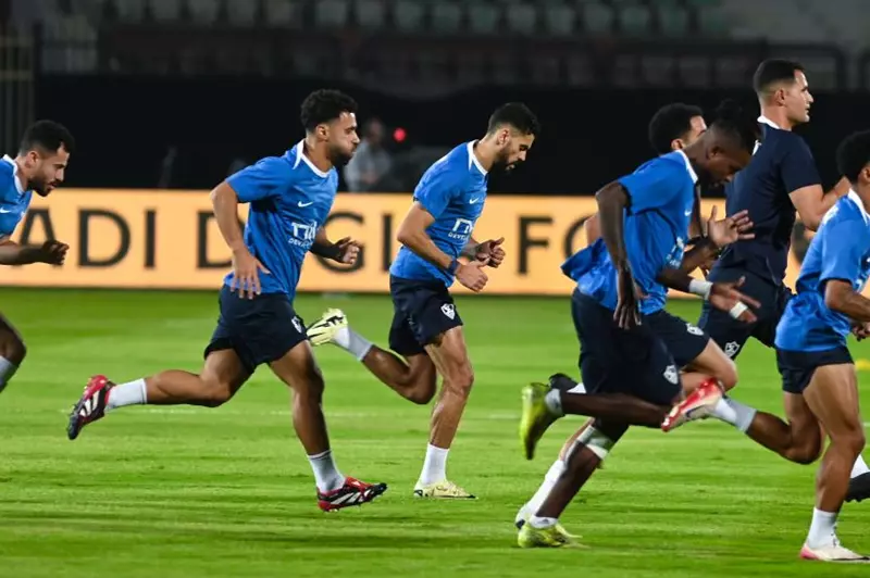 الزمالك يحضر لمواجهة النجوم بحماس استعدادًا للمصري