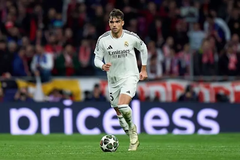 بشكتاش يسعى للتعاقد مع أسينسيو من ريال مدريد