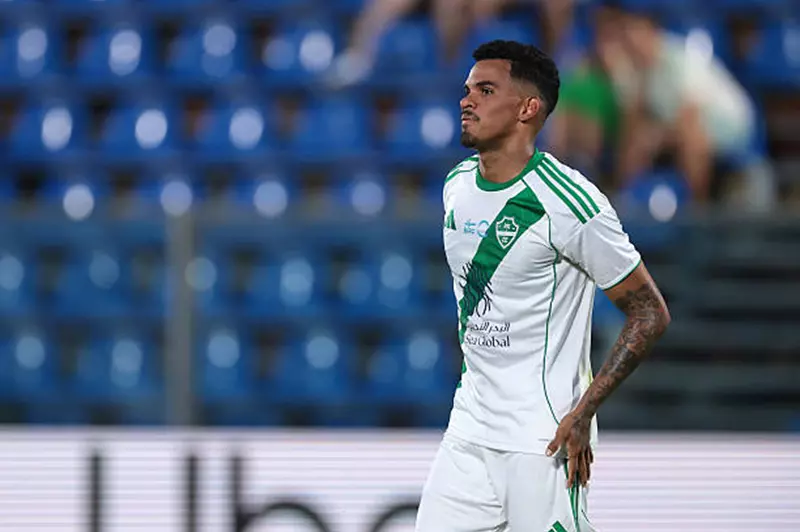 تحديثات دقيقة حول حالة جالينو قبل مواجهة بيراميدز المنتظرة