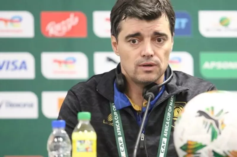 تحليل أسباب رحيل بيدرو جونسالفيس عن تدريب المنتخب الأنغولي