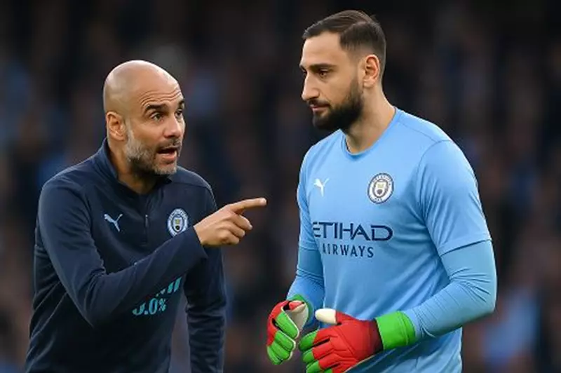 تحليل تأثير انضمام دوناروما على فلسفة جوارديولا في مانشستر سيتي بعد حقبة إيدرسون