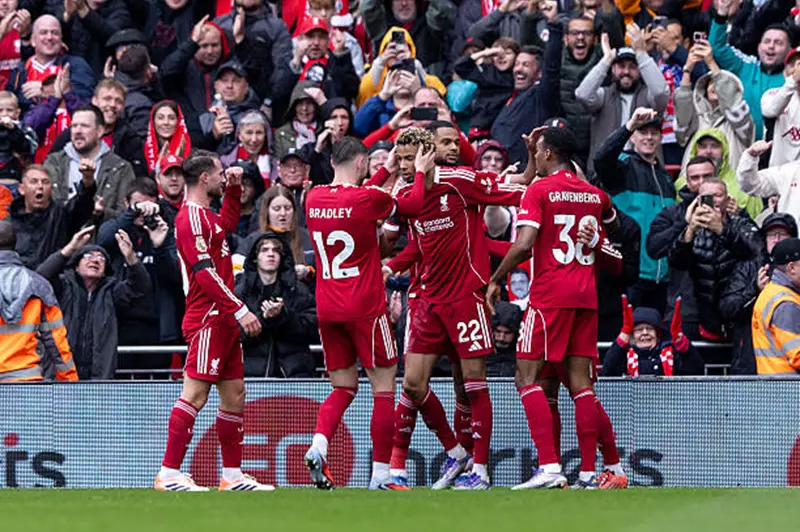 تحليل تأثير فوز ليفربول على ترتيب الدوري الإنجليزي الممتاز