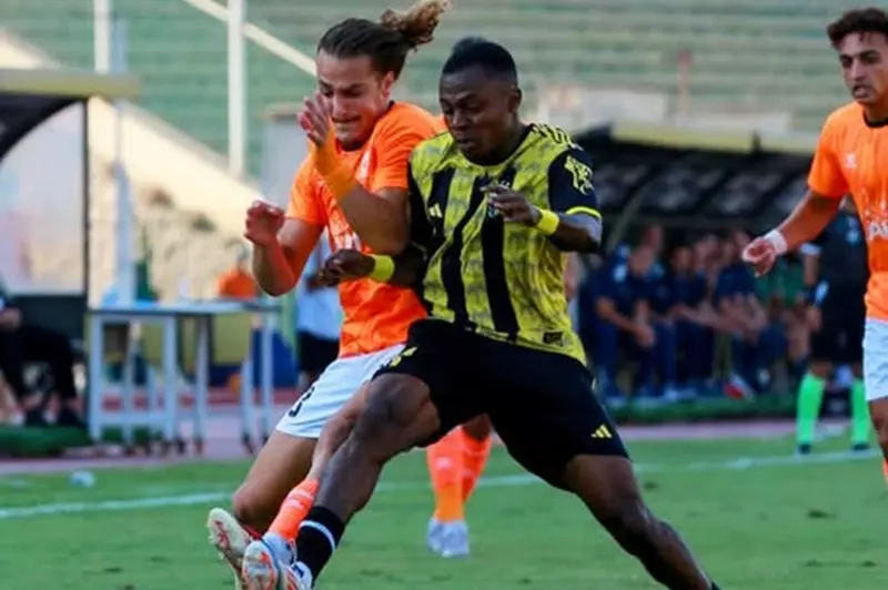 تحليل مباراة المقاولون العرب وفاركو في الدوري المصري: انتصار الذئاب 1-0