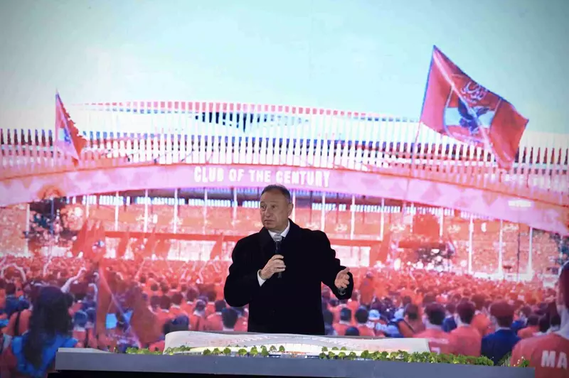 تسليط الضوء على كواليس قرار الخطيب وعلاقته بتجاهل غالي في يلا كورة