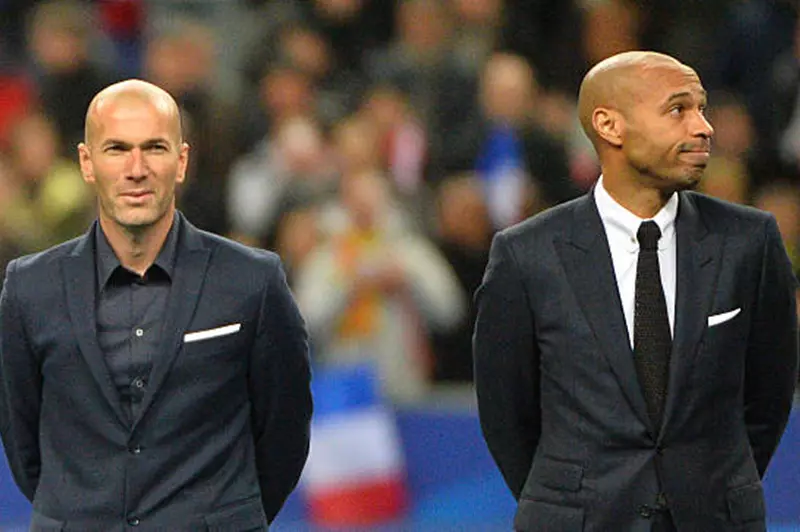 تطور استراتيجية اللعب تحت قيادة ديشامب في كرة القدم الفرنسية