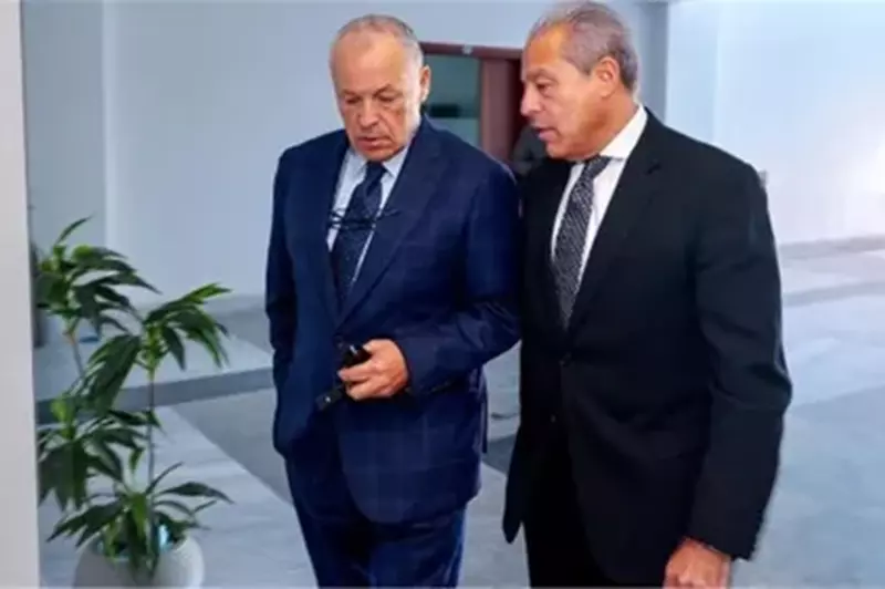 تعيينات جديدة عقب مرض أبو ريدة: الدرندلي مرافقًا لبعثة منتخب مصر لبوركينا فاسو