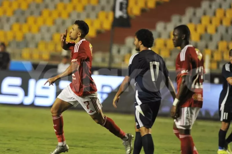 تقييم أداء تريزيجيه في مباراة الأهلي وإنبي: 83% من التسديدات لم تزعج الحارس