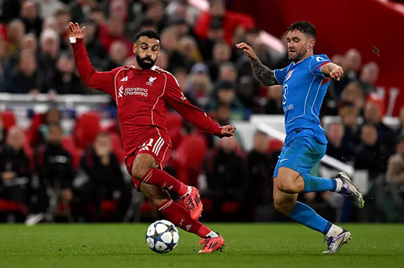 تقييم محمد صلاح في الصحافة الإنجليزية: إنجازات وآراء متباينة