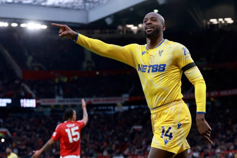 توتنهام يدرس إمكانية ضم ماتيتا قبل إغلاق سوق الانتقالات