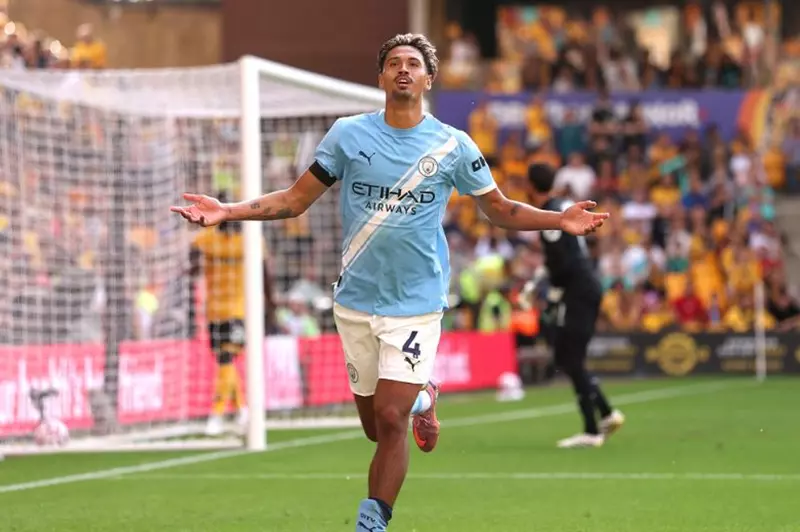 تيجاني ريندرز: نجم أغسطس في مانشستر سيتي وتألقه المذهل