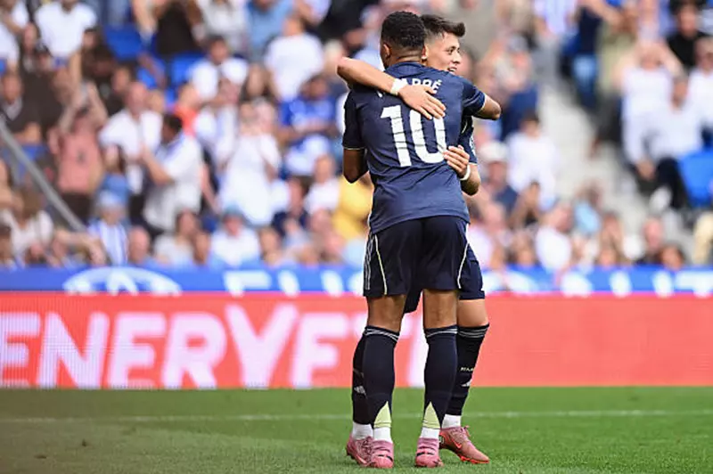 ثنائية مبابي وأردا جولر: مستقبل رياضي مشرق في ريال مدريد